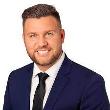 Anna Ghazanchyan Acquires Retail Property In Burbank