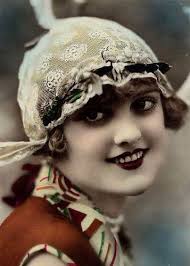 Vintage Ladies Cabinet Cards