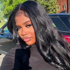 Who can teach dance sessions for majorette training camp?