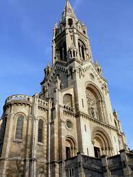 nɔtʁə dam də paʁi (); Eglise Notre Dame De La Croix Paris 20 1880 Structurae