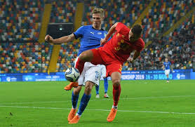 Zinho vanheusden fifa 20 career mode рейтинги игрока. Arsenal Want 18m 19 Year Old Centre Back Zinho Vanheusden