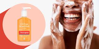 The Best Skin Care Products For Acne Prone Skin According To Dermatologists