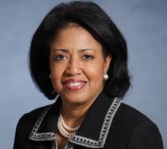 Vicky Bailey's Instagram, Twitter & Facebook