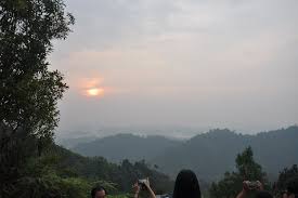 Find unique places to stay with local hosts in 191 countries. Local Guides Connect A Visit To Sungai Lembing Kuantan Pahang Malays Local Guides Connect