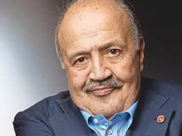 Simona izzo è un fiume in piena a vieni da me di caterina balivo, con la quale ha parlato di tutte le sue grandi storie d'amore. Avete Mai Visto Maurizio Costanzo Da Giovane E Irriconoscibile Foto