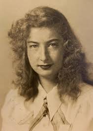 Dorothy Pennington's Instagram, Twitter & Facebook