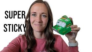 Amazon.com : Scotch Magic Tape, Invisible, Repair Christmas Cards and Use  as Holiday Gift Wrap Supplies for Christmas, 2 Tape Rolls with Dispensers :  Clear Tapes : Office Products