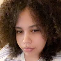 Charlotte Seager's Instagram, Twitter & Facebook