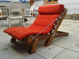 Comfortable Pallet Lounge Chair