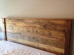 To add a little more decoration to the headboard, place the door so that the door handle hole is at the top instead of at the bottom where. Diy King Sized Pallet Wood Headboard