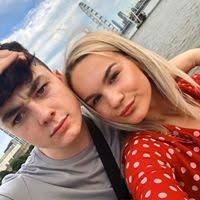 20+ "Mia Barlow" profiles