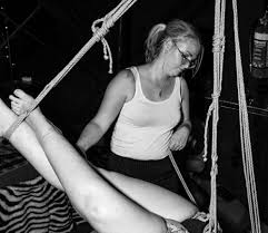 What You Should Know About Rope Bondage – SimplySxy
