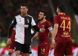 Game log, goals, assists, played minutes, completed passes and shots. Cristiano Ronaldo Mocks Roma S Alessandro Florenzi For His Height Daily Mail Online