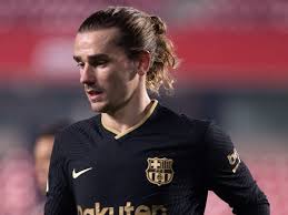 The former atletico madrid forward turned his back on aspas' effort rather than attempting to block it, and with marc. Bawa Barcelona Kalahkan Granada Antoine Griezmann Dipuji Ronald Koeman Liga Olahraga