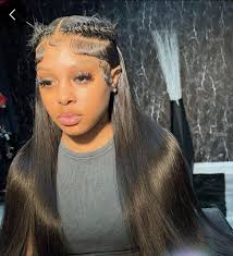 Who raw at customizing outfits ?