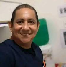 1949. El "primer rascacielos". Construido con madera y caña, 4 plantas.  Estuvo ubicado en la calle Los Ríos entre Colón y Alcedo, barrio del  Salado. Cuentan que al lado hubo un cabaret