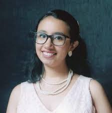 Maria Maciel's Instagram, Twitter & Facebook