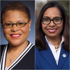 Councilwoman Heather Hutt Hosts Turkey Giveaway for the Holidays