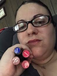 Dupe lipstick color complimented by a doctor