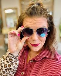 728 Chic Boutique‎