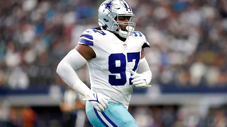 Dallas Cowboys rising star Osa Odighizuwa to host Mother's Day dinner in Vancouver