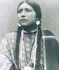 De ce se vede Luna pe cer în timpul zilei?