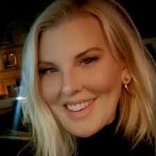 Colette Rice's Instagram, Twitter & Facebook