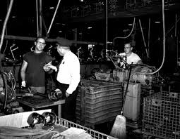 Westinghouse In 1948, Westinghouse opened a new plant at 1202 Carlisle St.,  in Bellefontaine. The plant had a goal to employ over 400 workers within  the first two years with 40% of