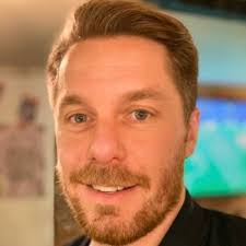 Bruce Brunson's Instagram, Twitter & Facebook