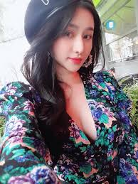 Vợ cũ từng tố Hồ Quang Hiếu ngoại tình, ly hôn sau 10 ngày đám cưới giờ  sống ra sao?