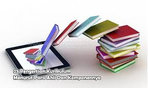 Satu proses yang melibatkan perancangan, pengorganisasian, kepimpinan dan pengawalan terhadap aktiviti yang berkaitan proses transformasi input (sumber : 27 Pengertian Kurikulum Menurut Para Ahli Dan Komponennya