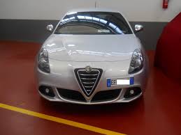 Image result for Argento Alfa 2011 Alfa-Romeo