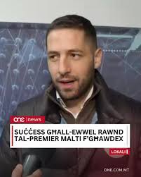 Matul tmiem il-ġimgħa li għaddiet, għall-ewwel darba fl-istorja tal-futbol  Malti, rawnd sħiħ tal-kampjonat ewlieni Malti ntlagħab fil-gżira Għawdxija.  Alan Abela, Chairman tal-Premier League Malta Ltd, stqarr li din l-ewwel  inizjattiva ta' din