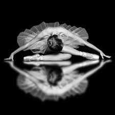 Black And White Dance Art The Reflection Of You The World You Encounter Throughout Life Is A Reflection Of You Don T Like It Change Yourself Firs Dance Dance Art Ballet Photography