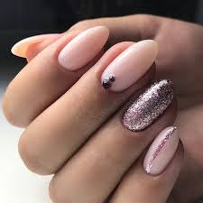 If you notice that the nails are purple and tingly at the same time, there is a chance that they are not getting enough blood. 1001 Ideas For Nude Nails Designs Gorgeously Chic Hands