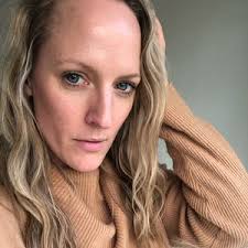 Felicity Rowe (@misslicity)