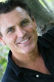 Ryan Pablo Foster : biographie, filmographie, photos & vidéos