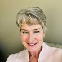 Beth Roberge's Instagram, Twitter & Facebook