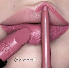 матовый блеск для губ Revlon Ultra Hd Matte Lipcolor Pin De Alexandra En Rujlar Lipsticks Maquillaje De Labios Pintura De Labios Colores De Lapiz Labial