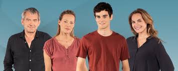 Dans un si grand soleil mardi 23 juin sur france 2. Un Si Grand Soleil Que Pense La Presse Hexagonale Du Nouveau Feuilleton Quotidien De France 2 News Series Allocine