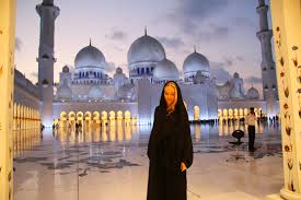 The world's best bras, panties, and lingerie. Abu Dhabi Mosque Victoria S Secret Yas Mall Abu Dhabi Travel Diary Day 2 Pilotmadeleine