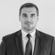 Osaretin Ogbebor's Instagram, Twitter & Facebook