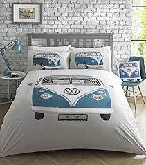 Retrouvez des housses de couette pour les adolescents, des housses de couette pour fille ou garçon, ainsi que des modèles élégants et raffinés pour votre chambre à coucher et vos chambres d'amis. Volkswagen Vw Officiel On Tour Design Housse De Couette Parure De Lit Bleu King Set Amazon Fr Cuisine Maison