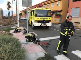 Efectivos de bomberos que acudieron a petición de la policía local. Ccoo Cifra En 12 Millones La Indemnizacion A Los Bomberos Por Las Horas De Mas Gran Canaria Teldeactualidad