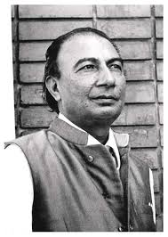 Remembering Sahir Ludhianvi. The poet who gave words to love, rebellion,  and the deepest truths of life. His verses continue to echo through  generations. #SahirLudhianvi #LegendLivesOn #IndianPoetry #Lyricist  #HindiCinema #TimelessWords #PoeticLegacy