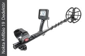Extremely easy to operate and swing, the f19 only weighs only 2.5lbs, has an 11 inch dd searchcoil that separates. Metal Detectors For Hobby And Security From Top Brands Prices And Features