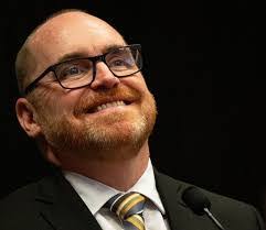 Scott Chinn's Instagram, Twitter & Facebook