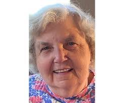 Donna Gallion's Instagram, Twitter & Facebook