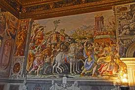 This famous medieval castle is filled with history, and houses an incredible collection of renaissance artworks. Toskana Florenz Palazzo Vecchio