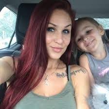 Kylie Spector's Instagram, Twitter & Facebook